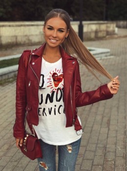 Escort in St. Petersburg - Jeanne Escort in St. Petersburg - Jeanne