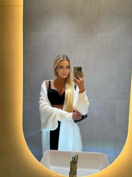 Escort in Moscow - Sofa Escort in Moscow - Sofa